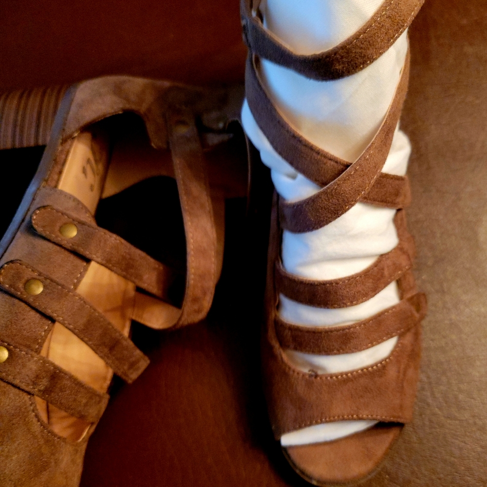Journee Collection suede gladiator style heel sandals.